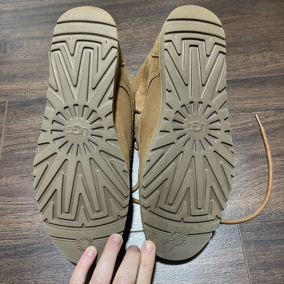 UGG Neumel Boot - Picture 3 of 4